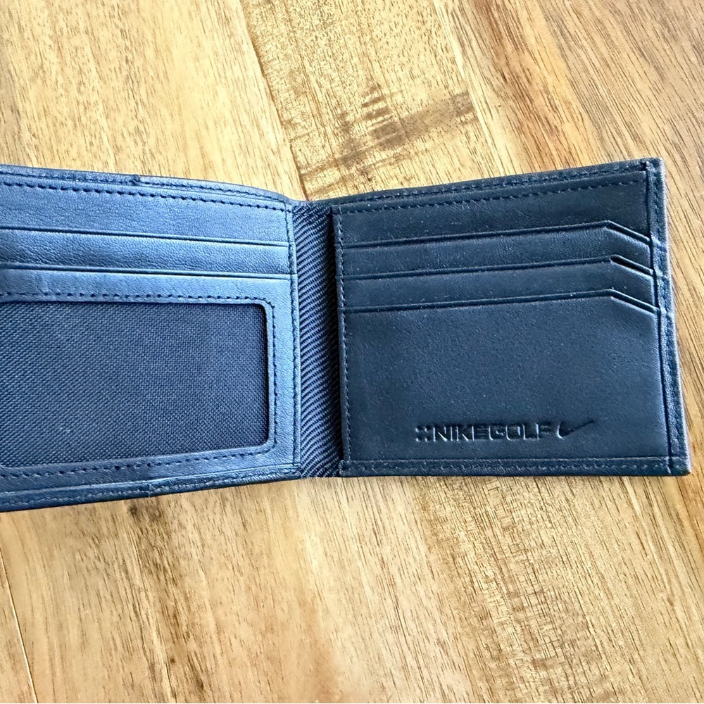NEWNike Pro Kapalua Hawaii clambake Black Wallet - Picture 3 of 5